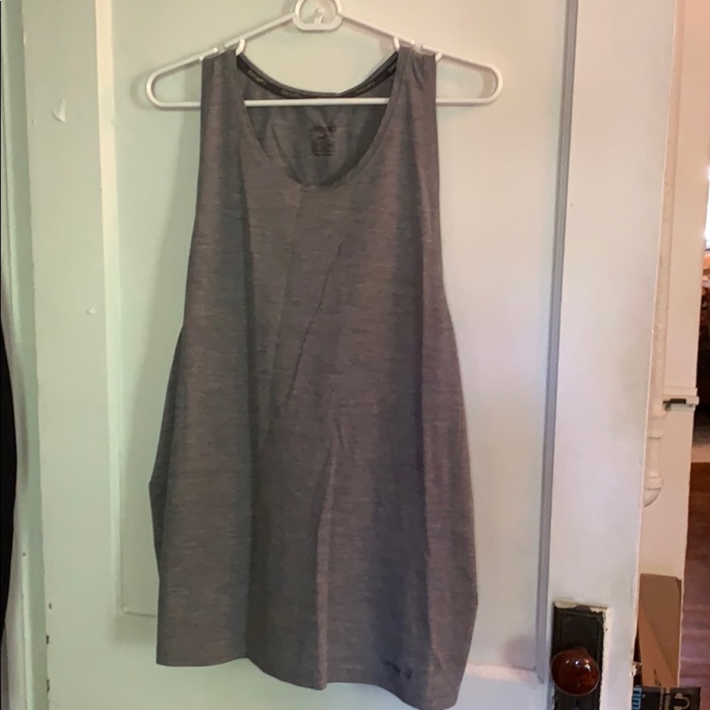 Gray Brooks Running Tank